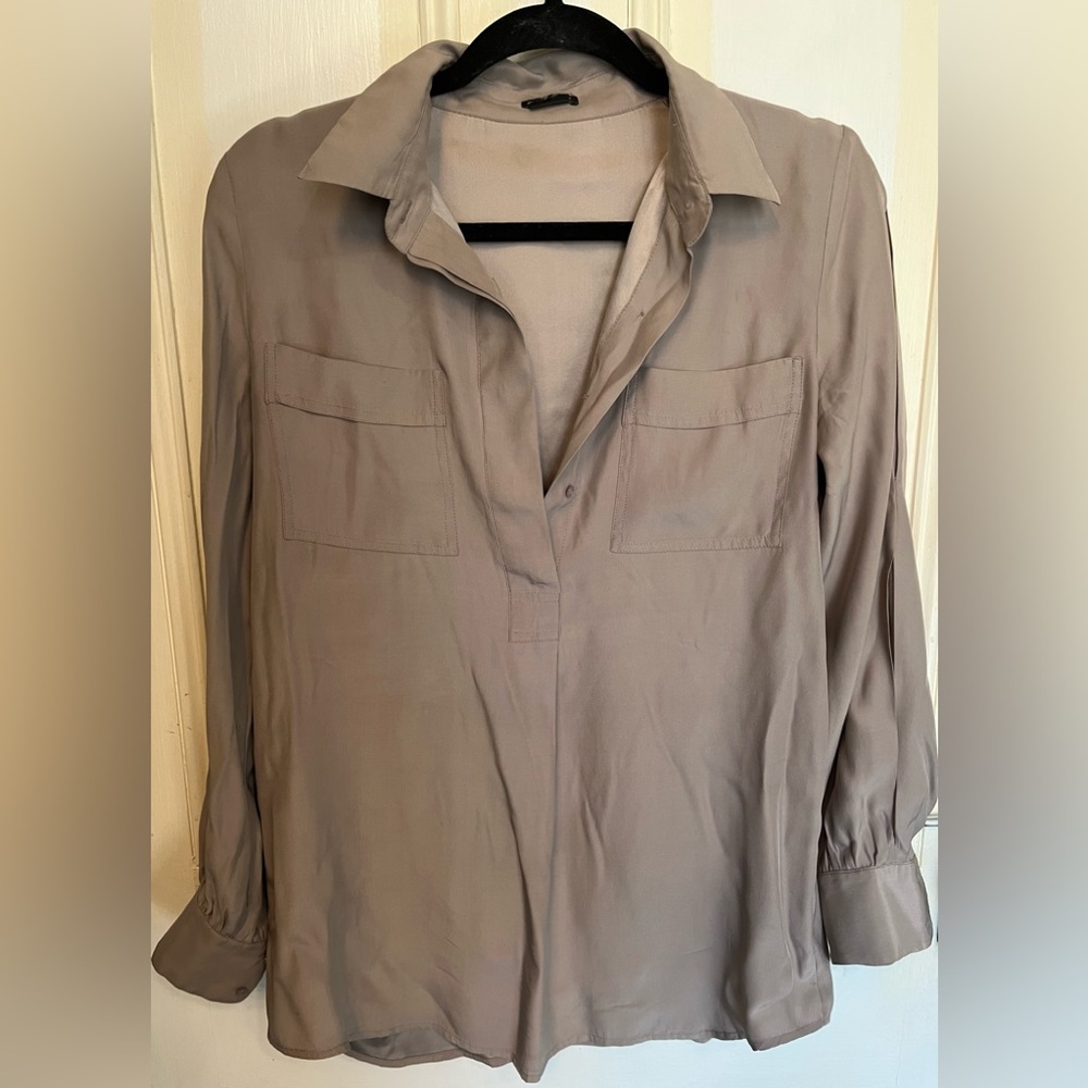 Club Monaco Long Sleeve Taupe Silk Blouse Small